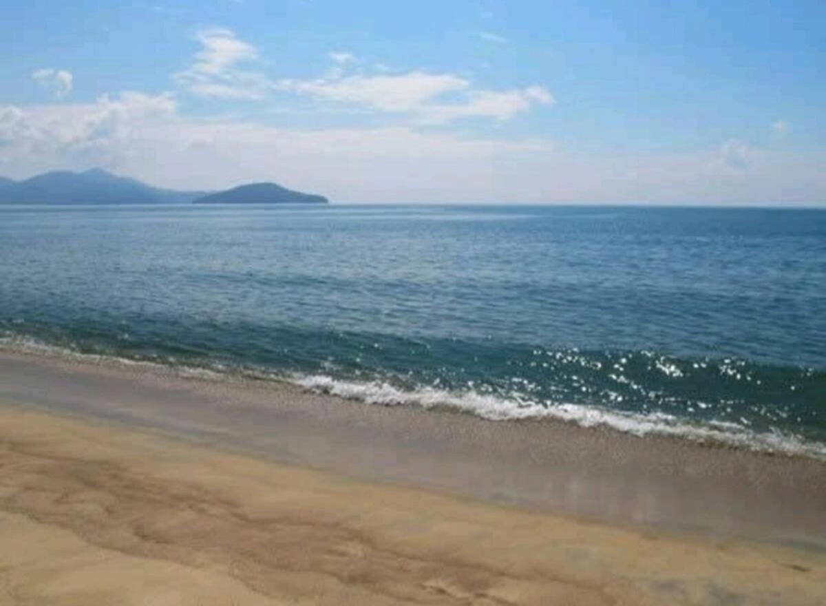 Casa De Praia/Massaguacu Caraguatatuba Eksteriør bilde